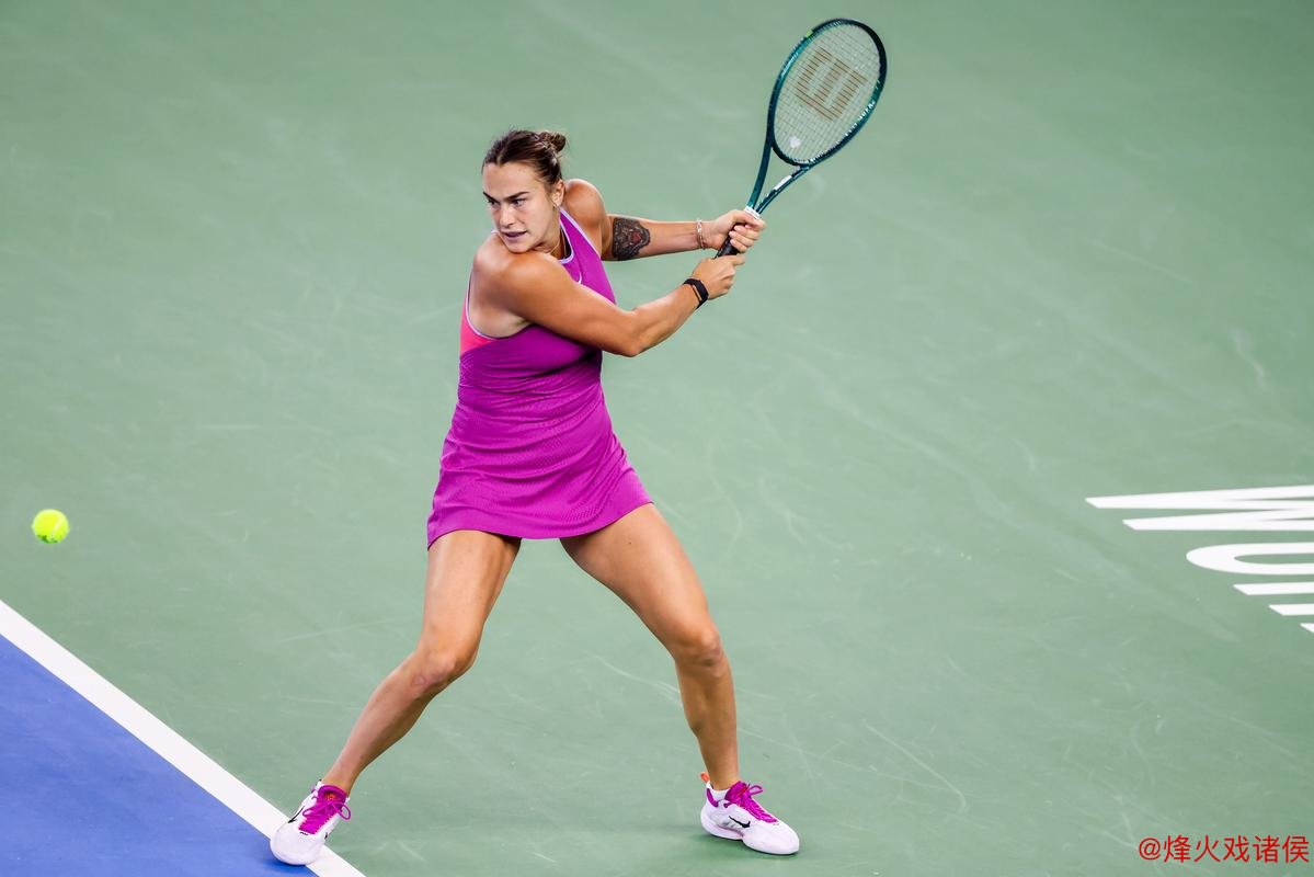 武网第4日：萨巴伦卡豪取14连胜 高芙8连胜挺进8强