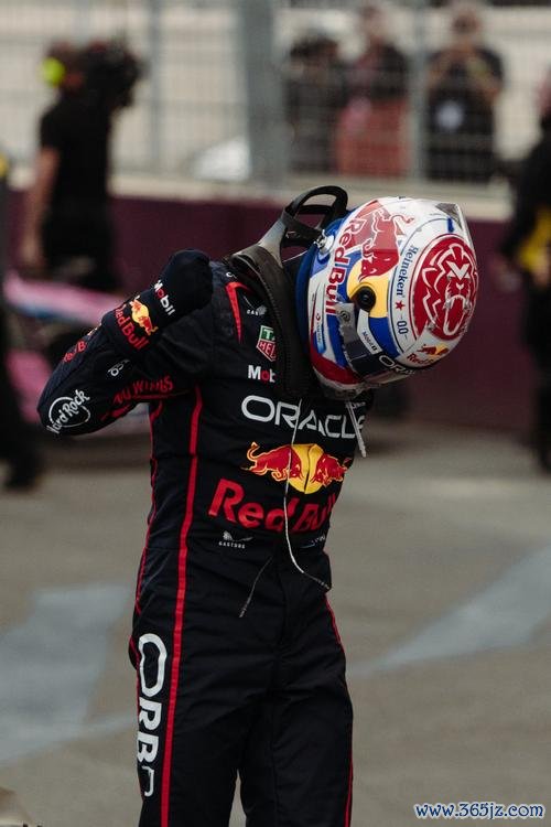 F1美国大奖赛：维斯塔潘拿下生涯第50胜！