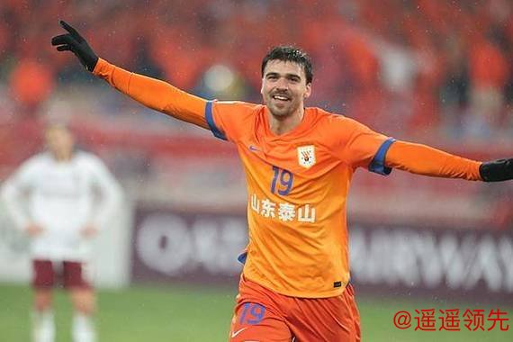 亚冠-克雷桑传射建功 山东泰山主场3-1力克光州FC