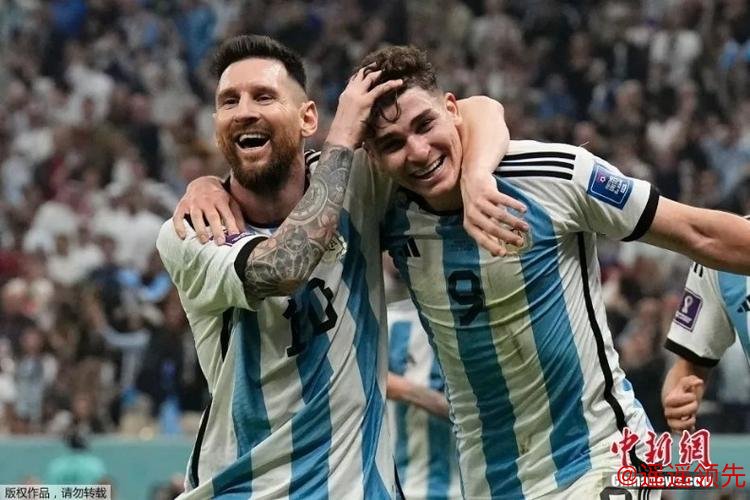 梅西一战创下多项纪录 赛后与莫德里奇深情相拥