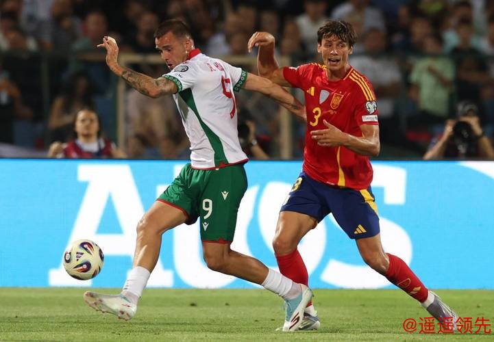梅里诺双响西班牙4-0保加利亚 世预赛四连胜小组领跑