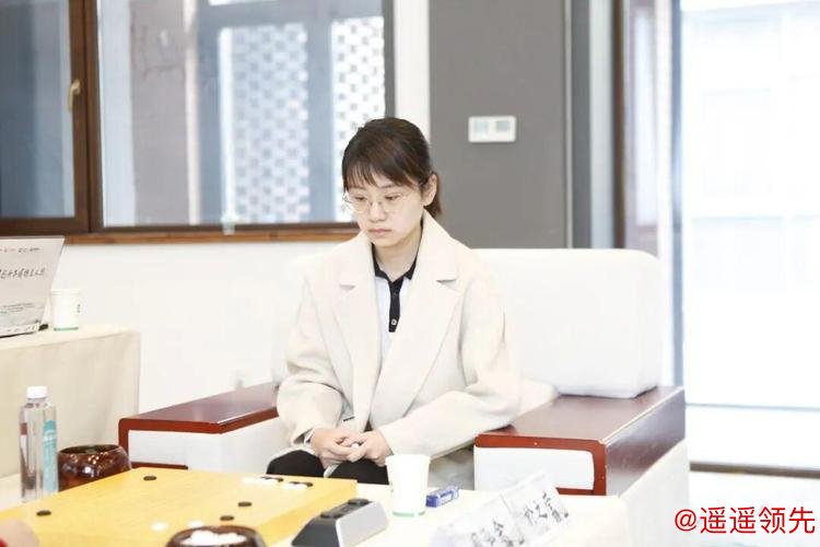 梦之蓝杯周泓余2-0於之莹 重夺女子名人头衔